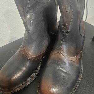 Elegant Black and Brown Ankle Boots